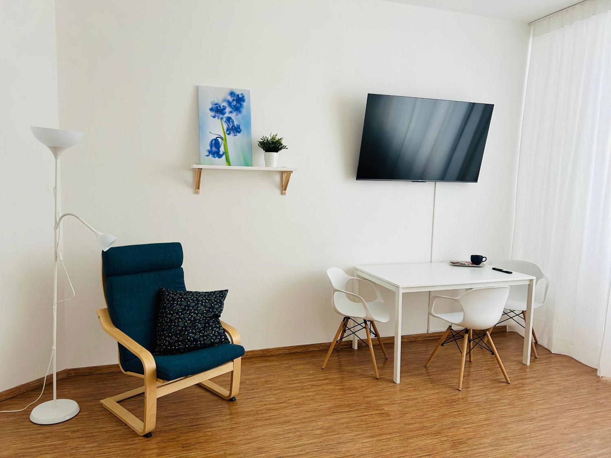 Studio Apartment Bluebell 布拉迪斯拉发 外观 照片